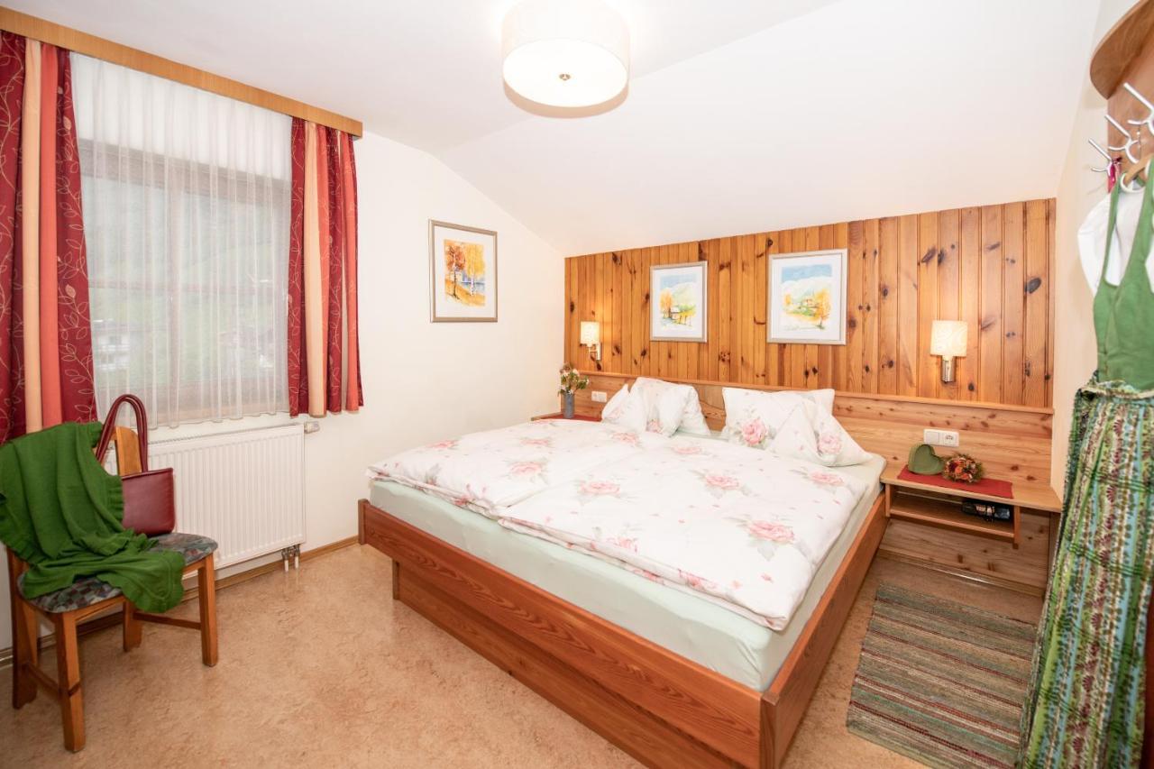 Appartement-Pension Fahrnberggut راوريس المظهر الخارجي الصورة