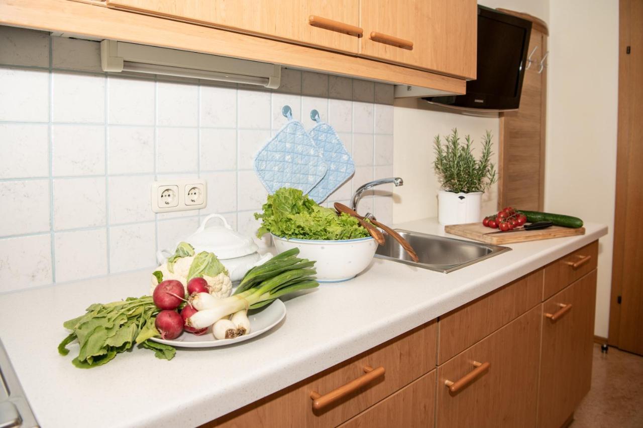 Appartement-Pension Fahrnberggut راوريس المظهر الخارجي الصورة